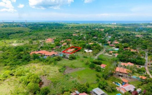 Hermosa Casa en San José Cerca de Coronado Panamá – MLS 18011