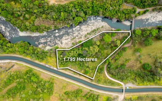 Propiedad privilegiada cerca de Boquete Panamá, en Caldera – MLS 21924