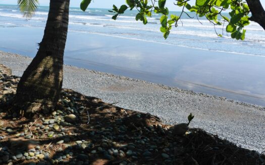 Amplio terreno de playa en venta en Playa Nanzal – MLS 21435