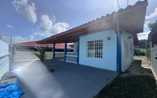Venta de casa en Los Castaños, Fuente del Chase, La Chorrera – MLS 21674