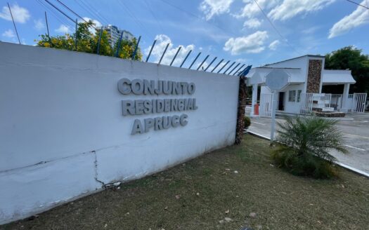 Venta de duplex en Coronado a precio inigualable – MLS 21690