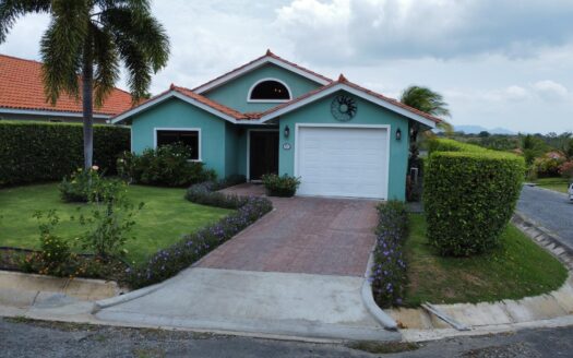 “Venta de casa de 2 recámaras en residencial exclusivo a 5 min de Coronado” – MLS 19665