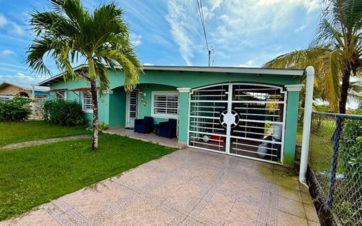 CASA EN MIRADOR DE ANTON – MLS 21446