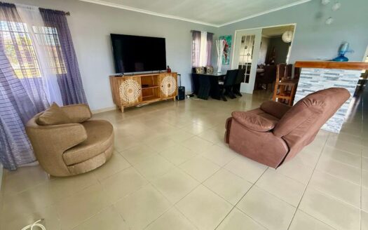 CASA EN MIRADOR DE ANTON – MLS 21446