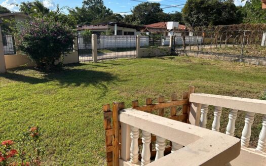 CASA LAS BRISAS – MLS 22080