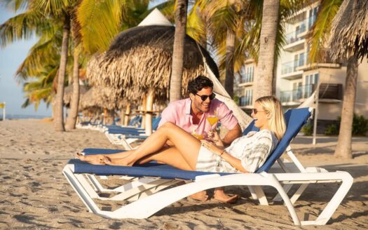 Villa Amueblada Frente al Mar en Playa Caracol – MLS 22075