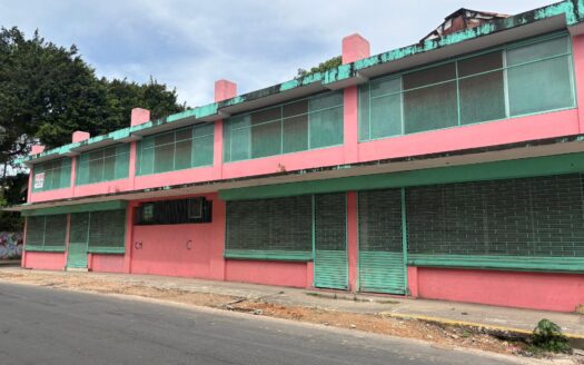 Casa Margarita, Ave A con Calle 14 & 15 – MLS 21970