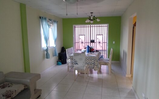 Duplex en Village del Bosque – MLS 21581
