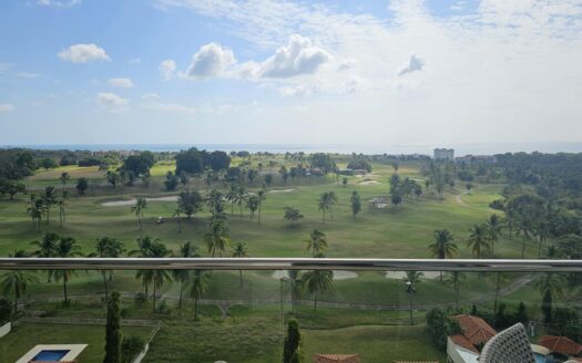Condominio de 3 habitaciones con increíbles vistas en Vistamar Golf – MLS 21567