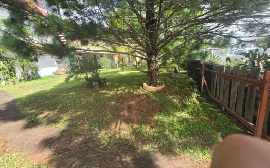 RESIDECIA DE TRES NIVELES EN ALTO BOQUETE – MLS 21543