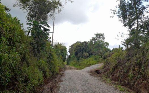 TERRENO RETIRO EN VENTA CON ARROYO – MLS 19868
