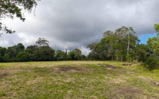 TERRENO RETIRO EN VENTA CON ARROYO – MLS 19868