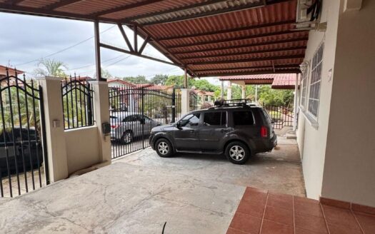 Vendo casa en Terrazas Brisas del Golf – MLS 21779