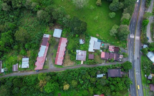 Propiedad comercial y residencial – MLS 21767