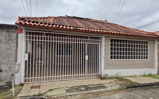 DON BOSCO URB. TEREMAR CASA EN VENTA – MLS 21713