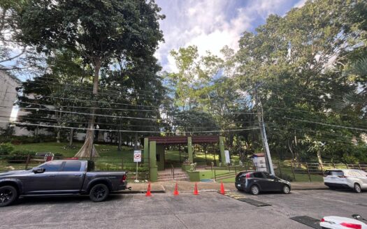 Apt ubicado en zona céntrica y al mismo tiempo aislado para relajarse – MLS 21289