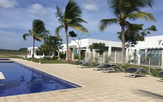 ALQUILO CASA EN NAPA VILLAGE – MLS 21220