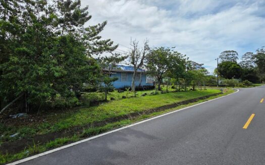 Terreno Comercial en Venta – Centro de Volcán – MLS 22729