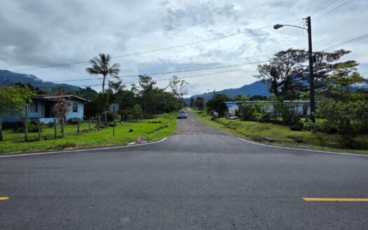 Terreno Comercial en Venta – Centro de Volcán – MLS 22729
