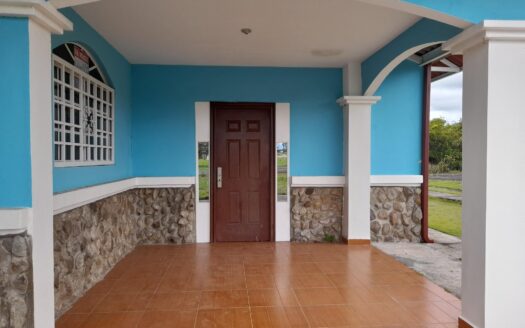 Casa de montaña en venta en El Frances – MLS 21051