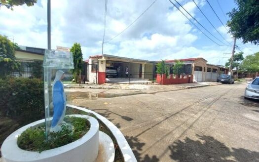 Casa San Antonio – 3 R – 1 B – 321 Mts 2 Terreno – MLS 21437