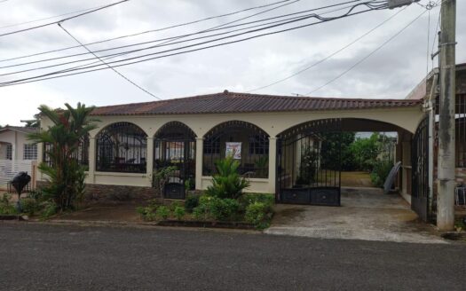 Venta de casa en Villas de La Alameda, Arraiján, Panamá Oeste – MLS 20927