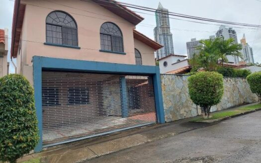 Se vende casa unifamiliar La Alameda, Panamá – MLS 18604