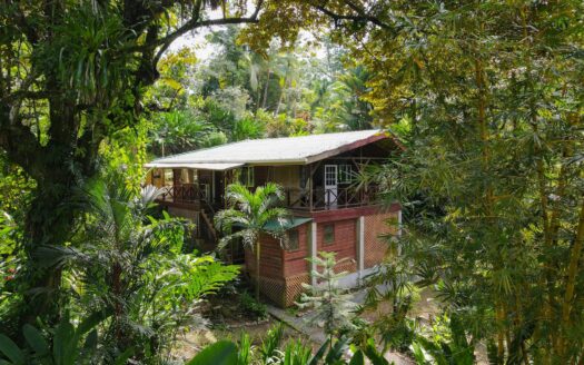 Bocas del Toro, Hogar inmerso en la Naturaleza – MLS 20897