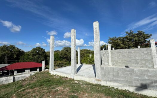 Lote de 1.000,59 m² con tres habitaciones – MLS 22823