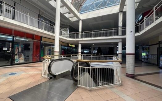 Local comercial en Centro Comercial Plaza Concordia, actualmente alquilado – MLS 22723