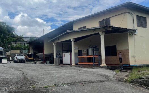 VENDO O ALQUILO TERRENO CON LOCAL COMERCIAL EN CIUDAD BOLIVAR – MLS 21209