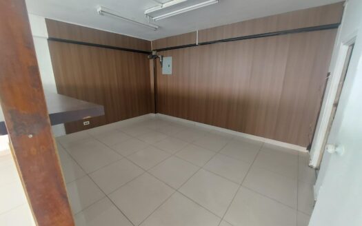 SE ALQUILA LOCAL COMERCIAL EN ZONA LIBRE – MLS 20806