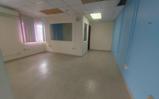 SE ALQUILA OFICINA EN ZONA LIBRE DE COLÓN – MLS 20802