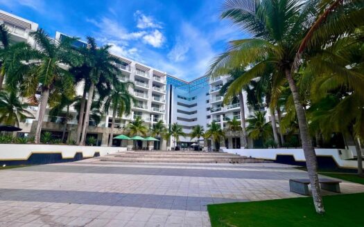 UNIDAD COMERCIAL EN PLAYA BLANCA – MLS 20708