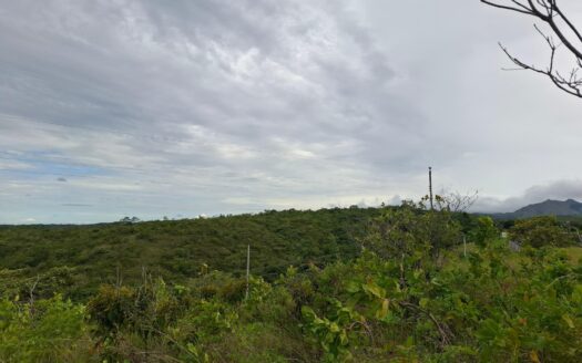 ¡Vistas de 360 grados del océano y las montañas! – MLS 22765