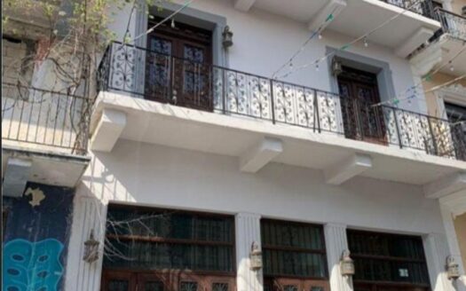 Venta y alquiler de casa comercial con cinco niveles, Casco Antiguo – MLS 20528