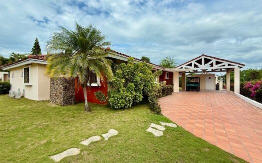 CASA UNIFAMILIAR-CLUB ECUESTRE – MLS 22787