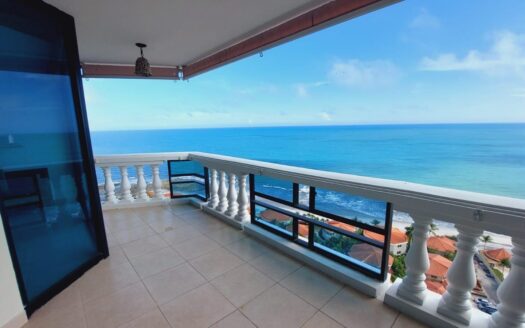 Apartamento frente al mar en Coronado Country Club – MLS 22782