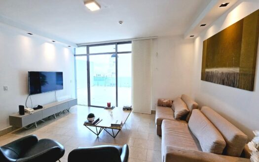 Grand Tower – MLS 20572