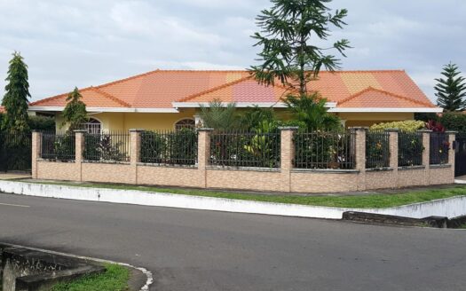 HERMOSA CASA EN VENTA – MLS 19767