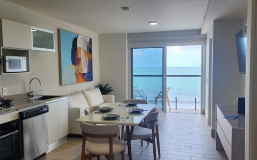 Condominio de 2 dormitorios frente al mar en Playa Caracol, Punta Chame – MLS 22521