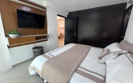 Se vende apartamento amoblado en el PH Belle View. – MLS 21445