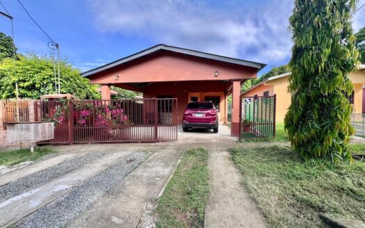 Se vende casa en El Carate, Las Tablas – MLS 22715