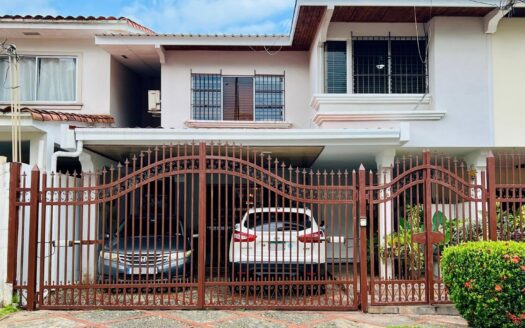 Casa familiar en venta en Betania, Altos del Chase – 3 recámaras, 3.5 baños – MLS 22688