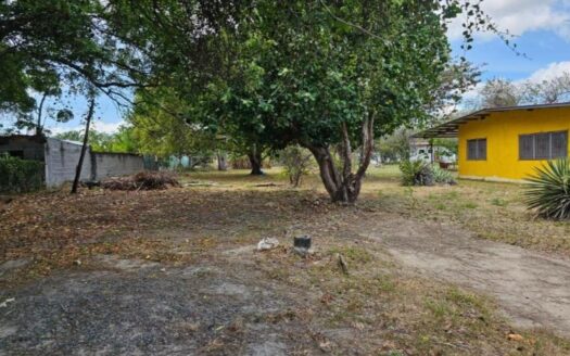 Vendo lote que colinda con el campo de golf del Hotel Coronado Golf – MLS 22679