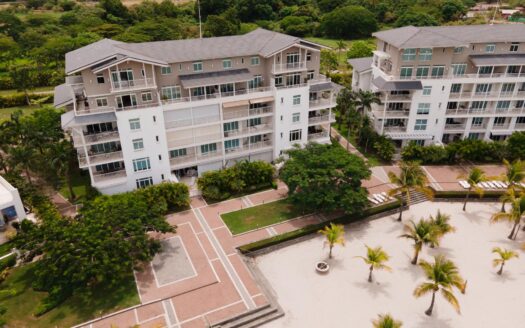 APARTAMENTO DE LUJO AMUEBLADO EN MARINA VILLAGE, BUENAVENTURA – MLS 22665