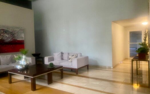 VENTA O ALQUILER DE APARTAMENTO AMOBLADO PH PORTANOVA – MLS 22662