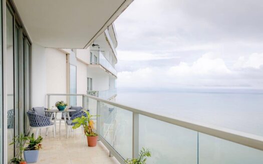 Penthouse en venta con vista al mar y ciudad TOC – MLS 22669