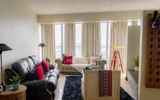 Penthouse en venta con vista al mar y ciudad TOC – MLS 22669