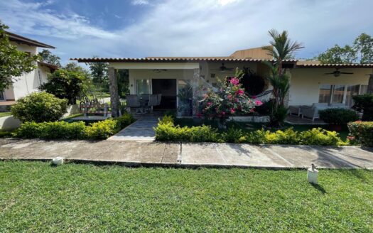 ¡Encantadora Propiedad en Venta con Inquilino garantizado! – MLS 18742